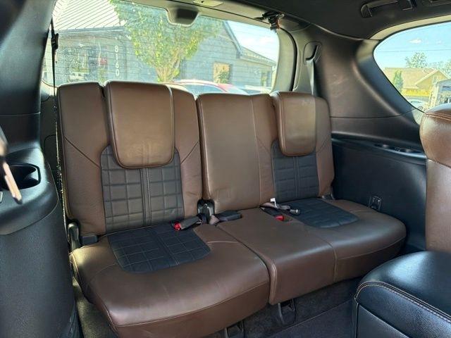 Nissan Armada  2020