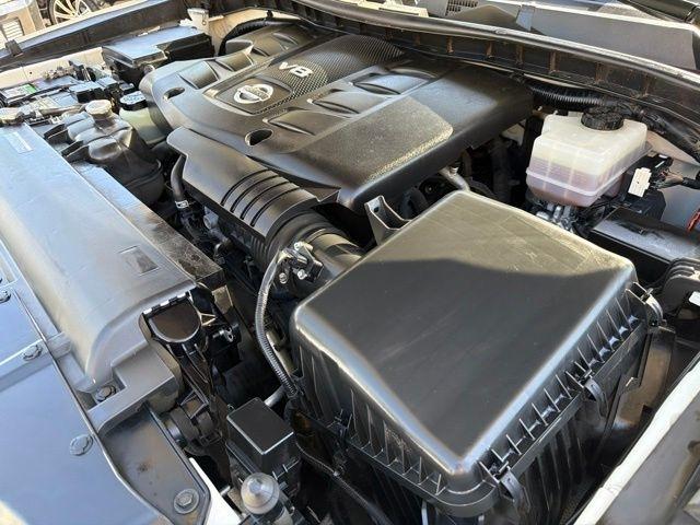 Nissan Armada  2020