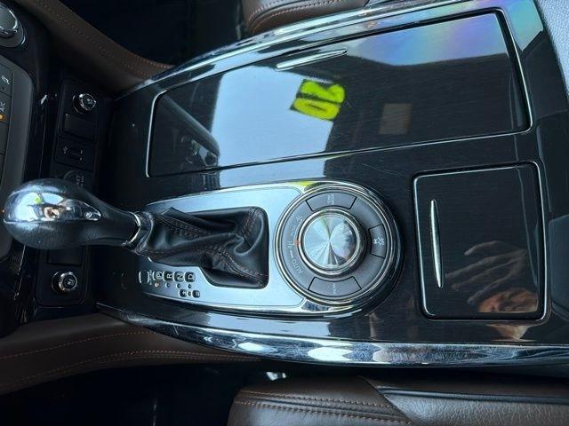 Nissan Armada  2020