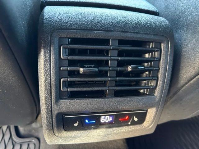 Volkswagen Golf R  2024