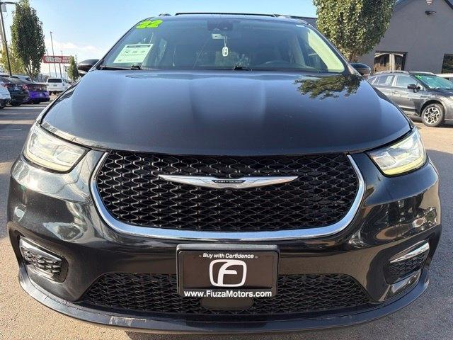 Chrysler Pacifica  2022