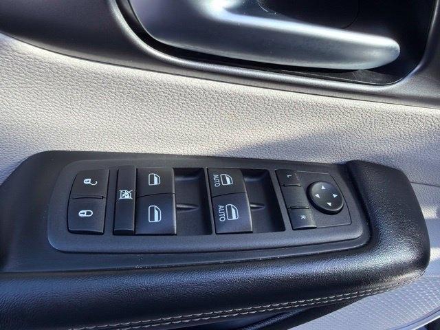Chrysler Pacifica  2022
