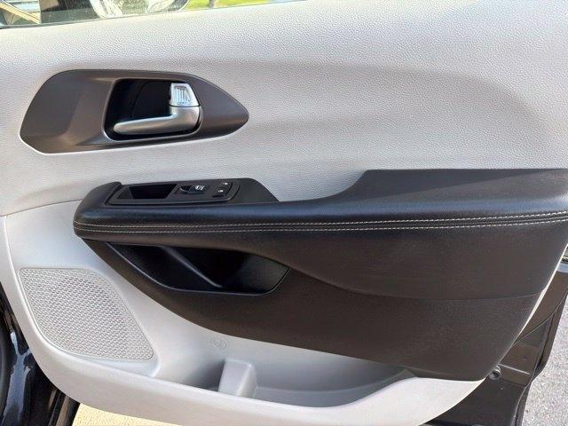 Chrysler Pacifica  2022