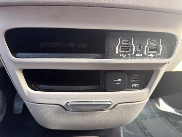 Chrysler Pacifica  2022