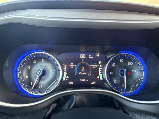 Chrysler Pacifica  2022