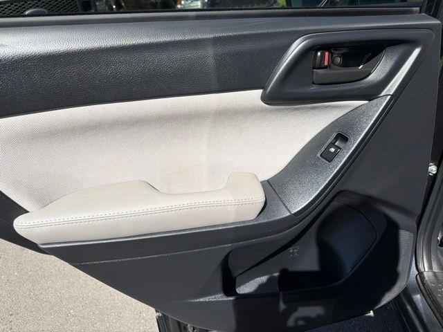 Subaru Forester  2016