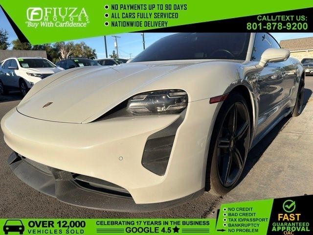 Porsche Taycan  2021