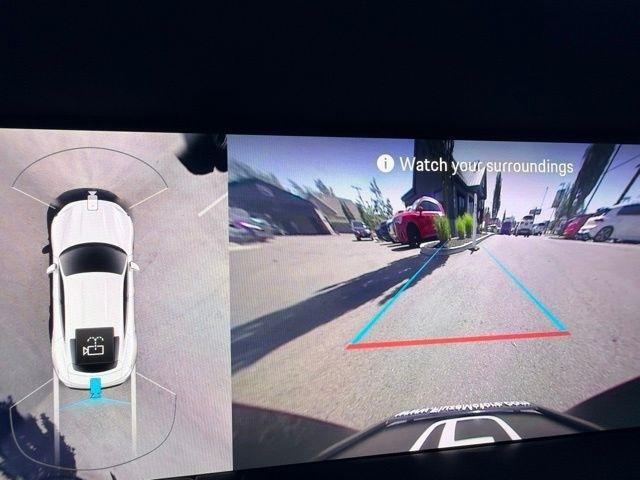 Porsche Taycan  2021