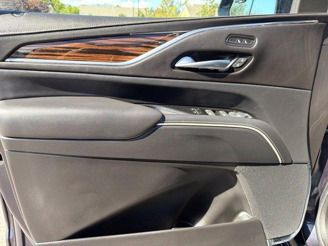 Cadillac Escalade  2024