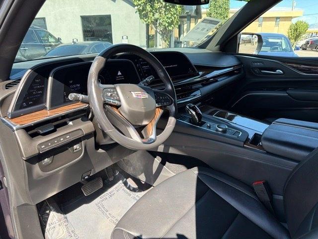 Cadillac Escalade  2024