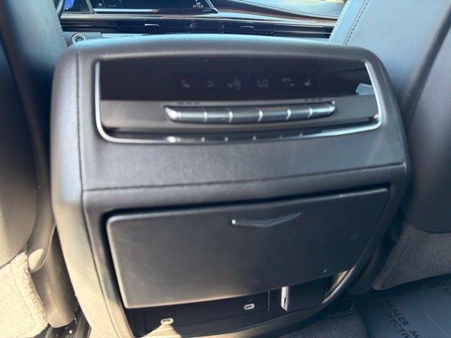 Cadillac Escalade  2024