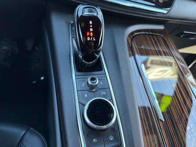 Cadillac Escalade  2024