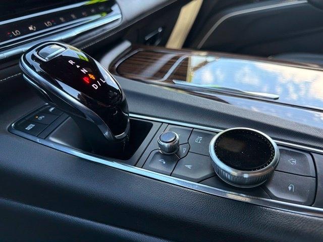 Cadillac Escalade  2024
