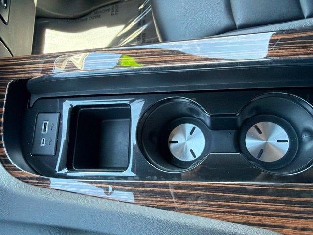Cadillac Escalade  2024