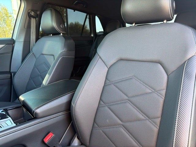 Volkswagen Atlas Cross Sport  2024