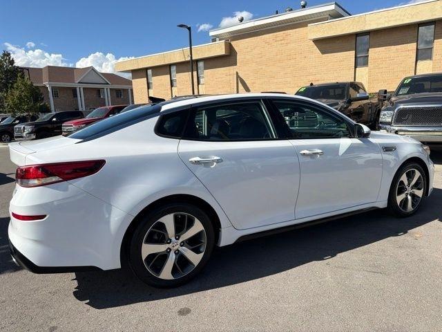 Kia Optima  2019