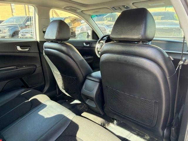 Kia Optima  2019