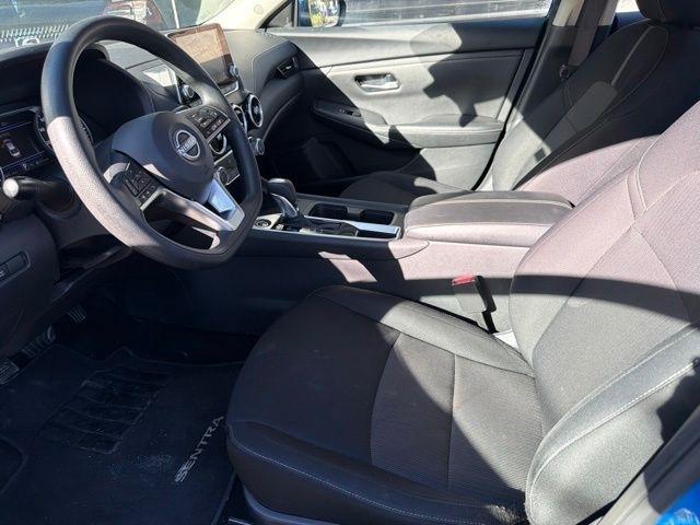 Nissan Sentra  2024