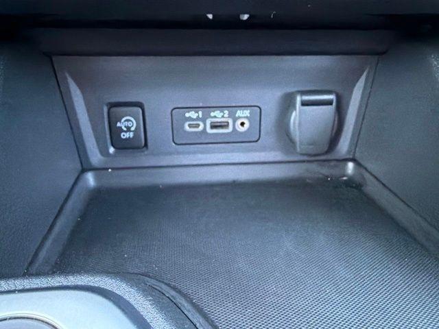 Nissan Sentra  2024