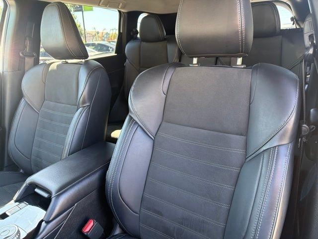 Mitsubishi Outlander  2025