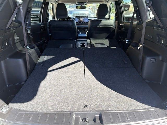Mitsubishi Outlander  2025