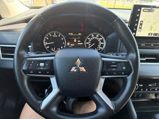 Mitsubishi Outlander  2025