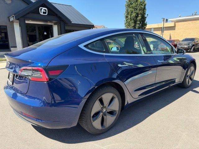 Tesla Model 3  2018