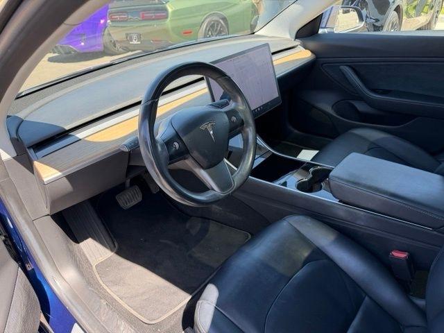 Tesla Model 3  2018
