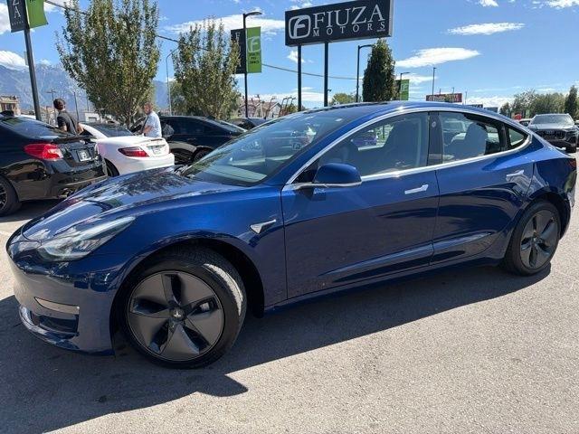 Tesla Model 3  2018
