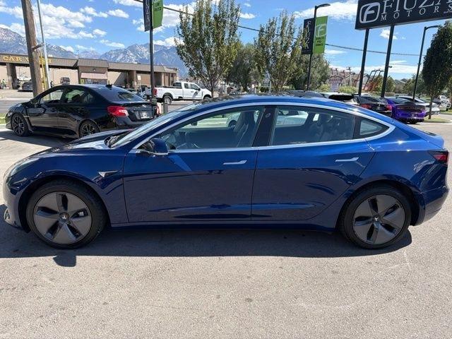 Tesla Model 3  2018