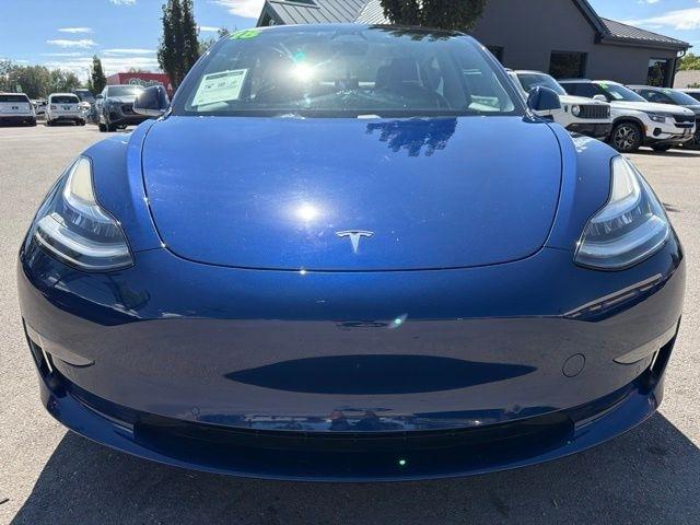 Tesla Model 3  2018