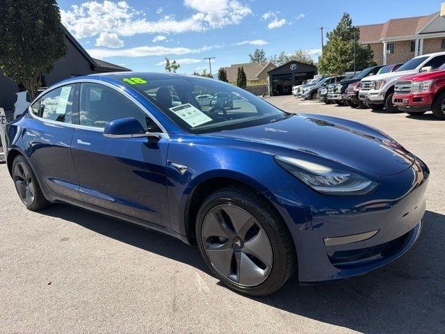 Tesla Model 3  2018