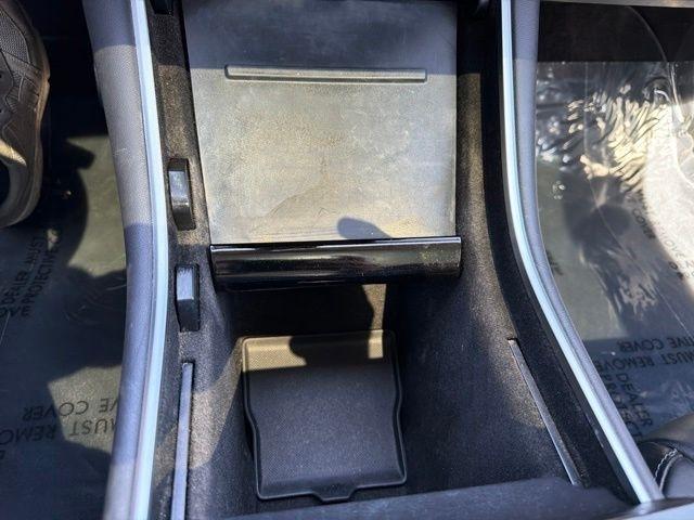 Tesla Model 3  2018