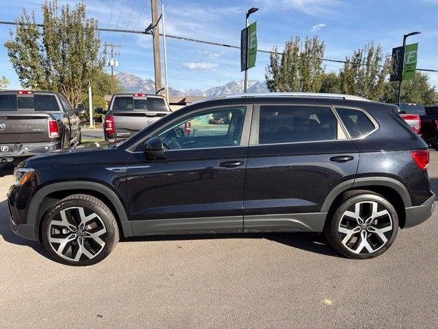 Volkswagen Taos  2022