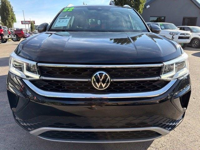 Volkswagen Taos  2022