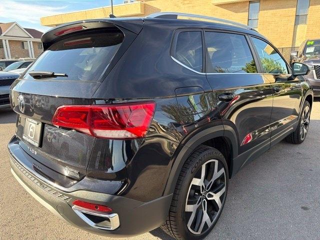 Volkswagen Taos  2022