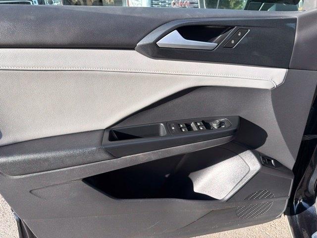 Volkswagen Taos  2022