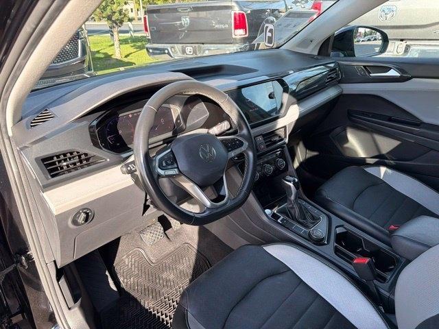 Volkswagen Taos  2022