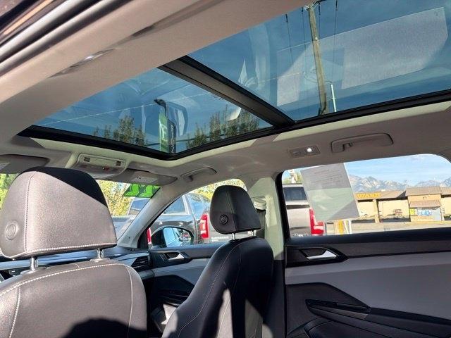Volkswagen Taos  2022