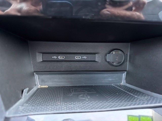Volkswagen Taos  2022