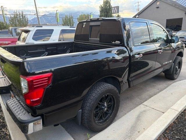 Nissan Titan  2018