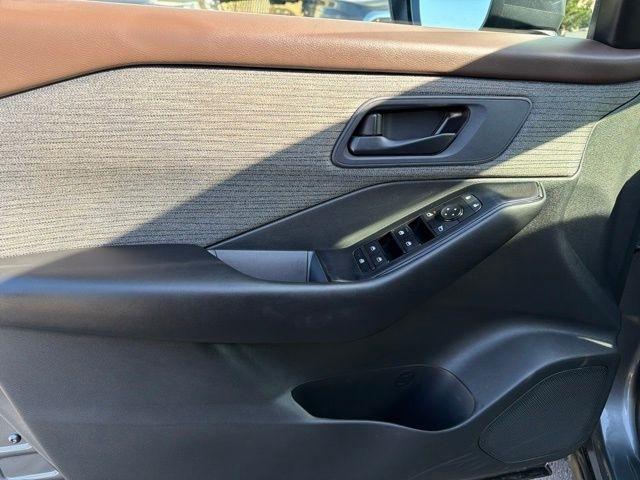 Nissan Rogue  2023