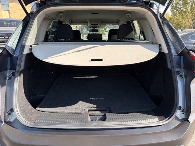 Nissan Rogue  2023