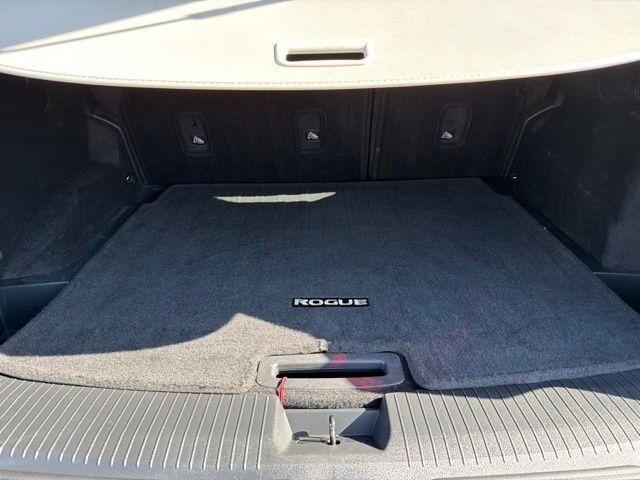 Nissan Rogue  2023