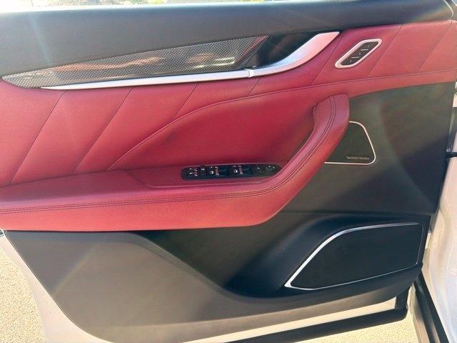 Maserati Levante  2020