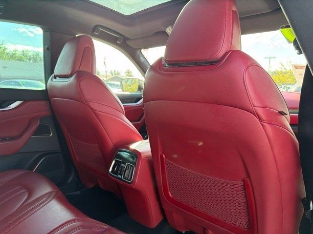 Maserati Levante  2020