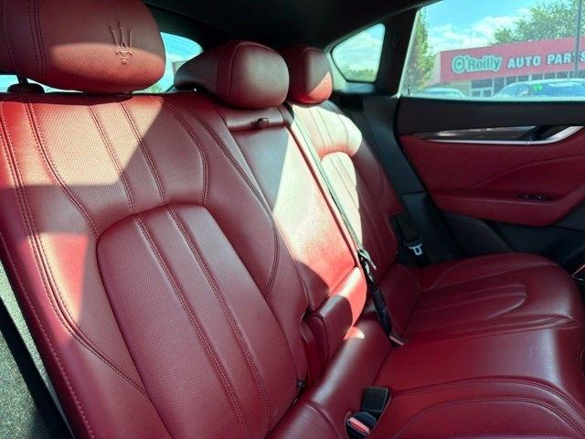 Maserati Levante  2020