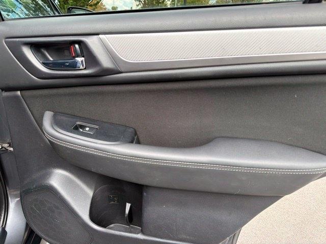 Subaru Outback  2018