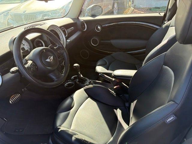 MINI Cooper Hardtop  2011