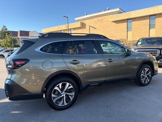 Subaru Outback  2021